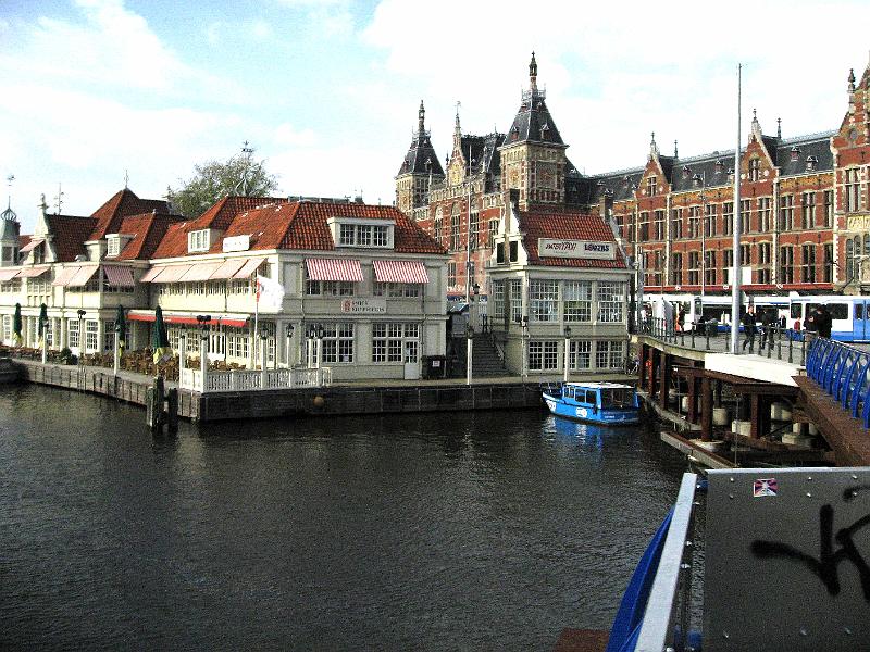 Central station, Amsterdam2.jpg